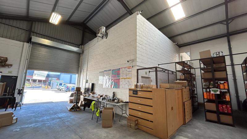 To Let commercial Property for Rent in Rivergate Western Cape